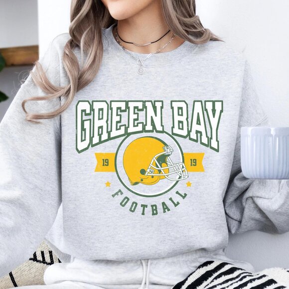 90s Vintage Green Bay Football Sweatshirt, Retro Green Bay Packers NFL Shirt Tee - Picture 1 of 2